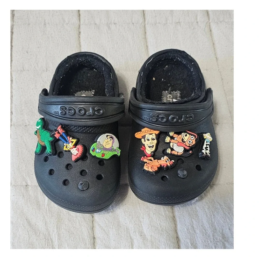 Crocs Kids Classic Clog Black Slip On Water Shoes Sandals Size 8 Toddler