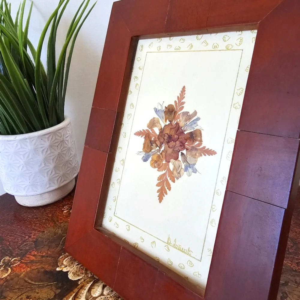 N/A charming vintage