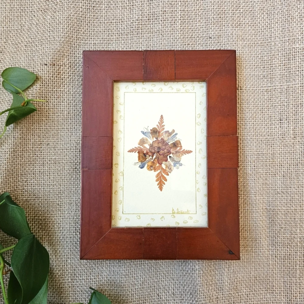 N/A charming vintage