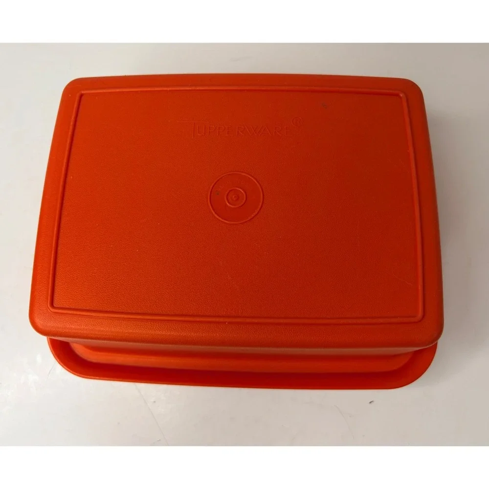 Tupperware vintage servalier
