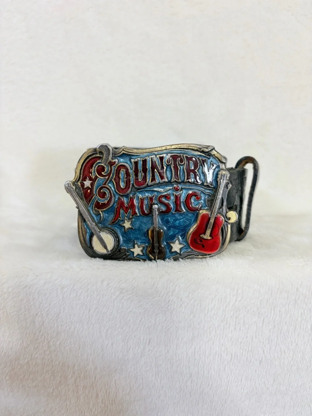 Vintage Country Music Buckle with Levi's Black Full Grain‎ Cowhide Belt - 42/105
