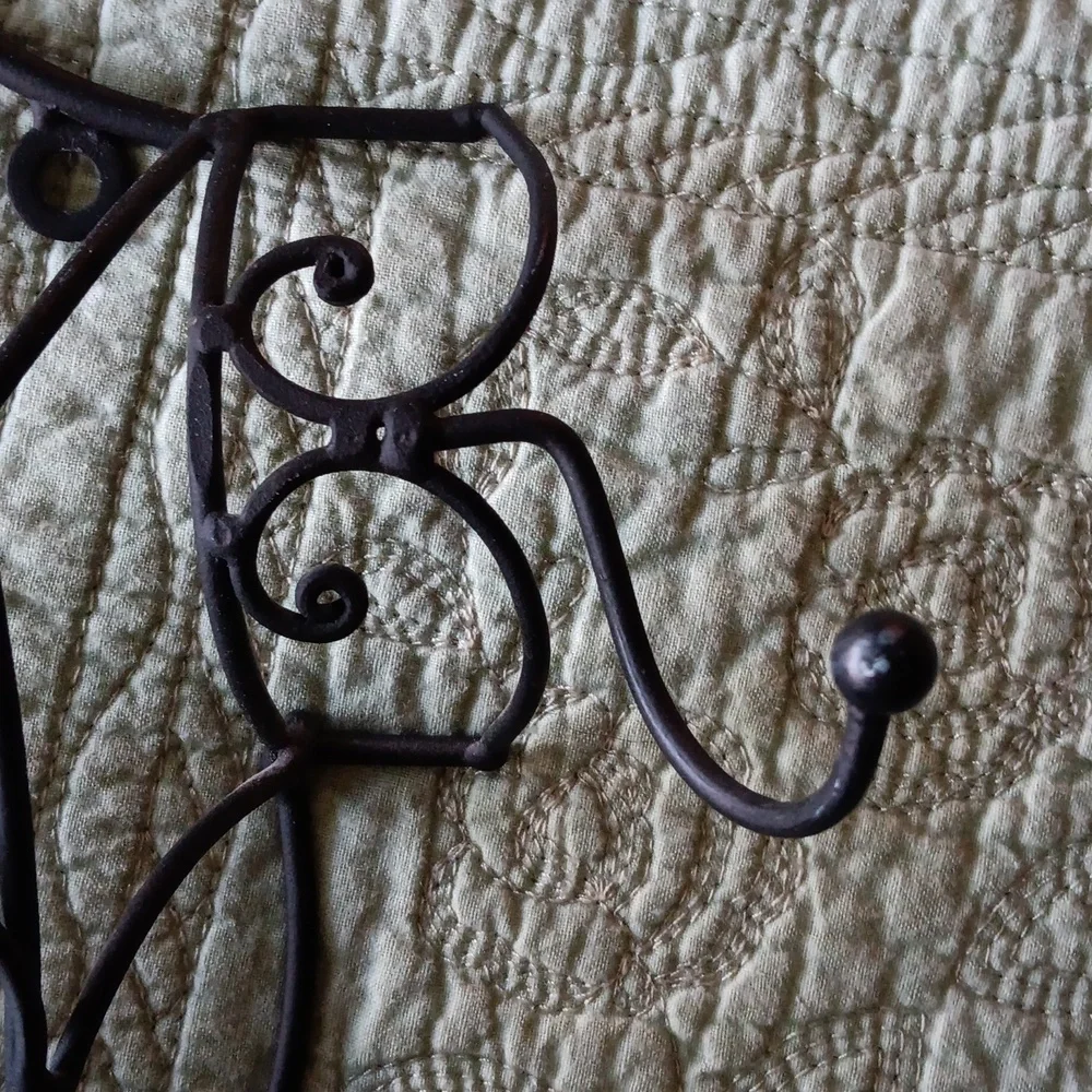 N/A stylish wall