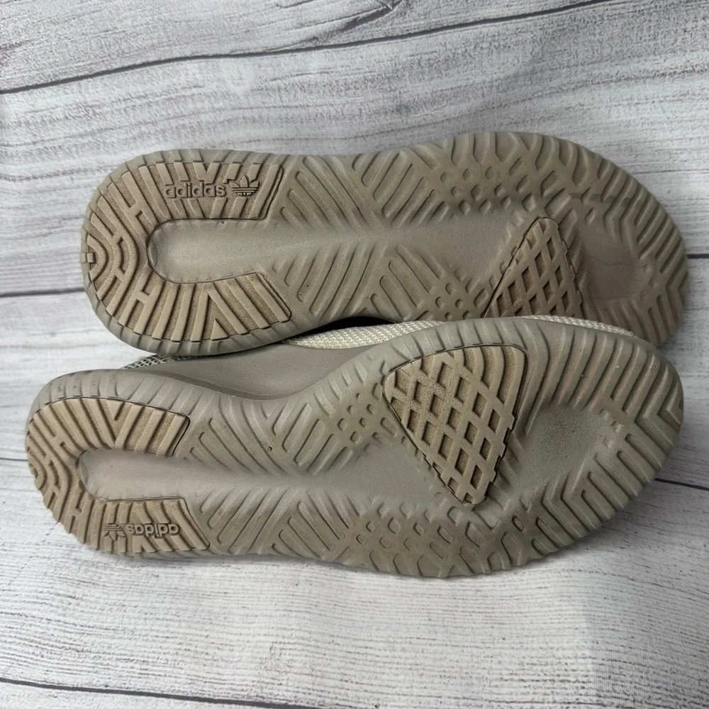 adidas tubular shadow