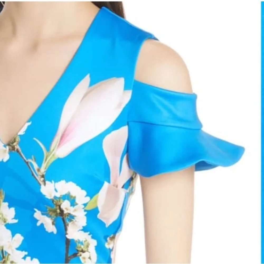 Harmony Print shoulder cap sleeve wedding guest dress. Absolutely beautiful 🤩