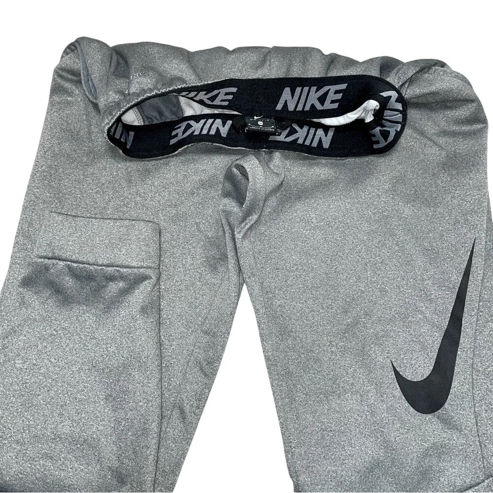 Nike Mens Therma-FIT Tapered Training Joggers Grey Heather Swoosh 932255-063‎