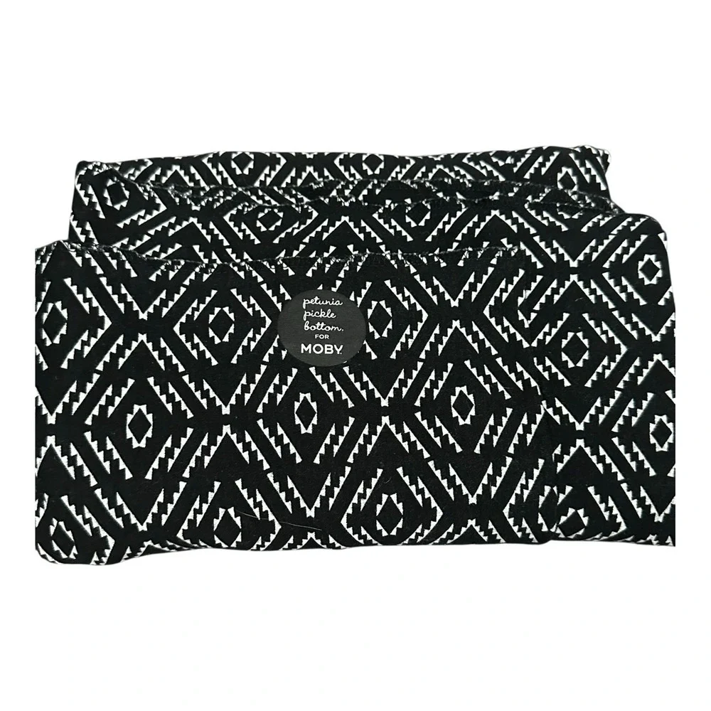 Moby x Petunia‎ Pickle Mosaic Classic Baby-Wearing Wrap Black White