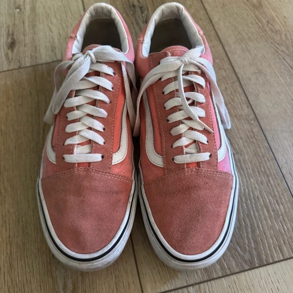 Vans pink white