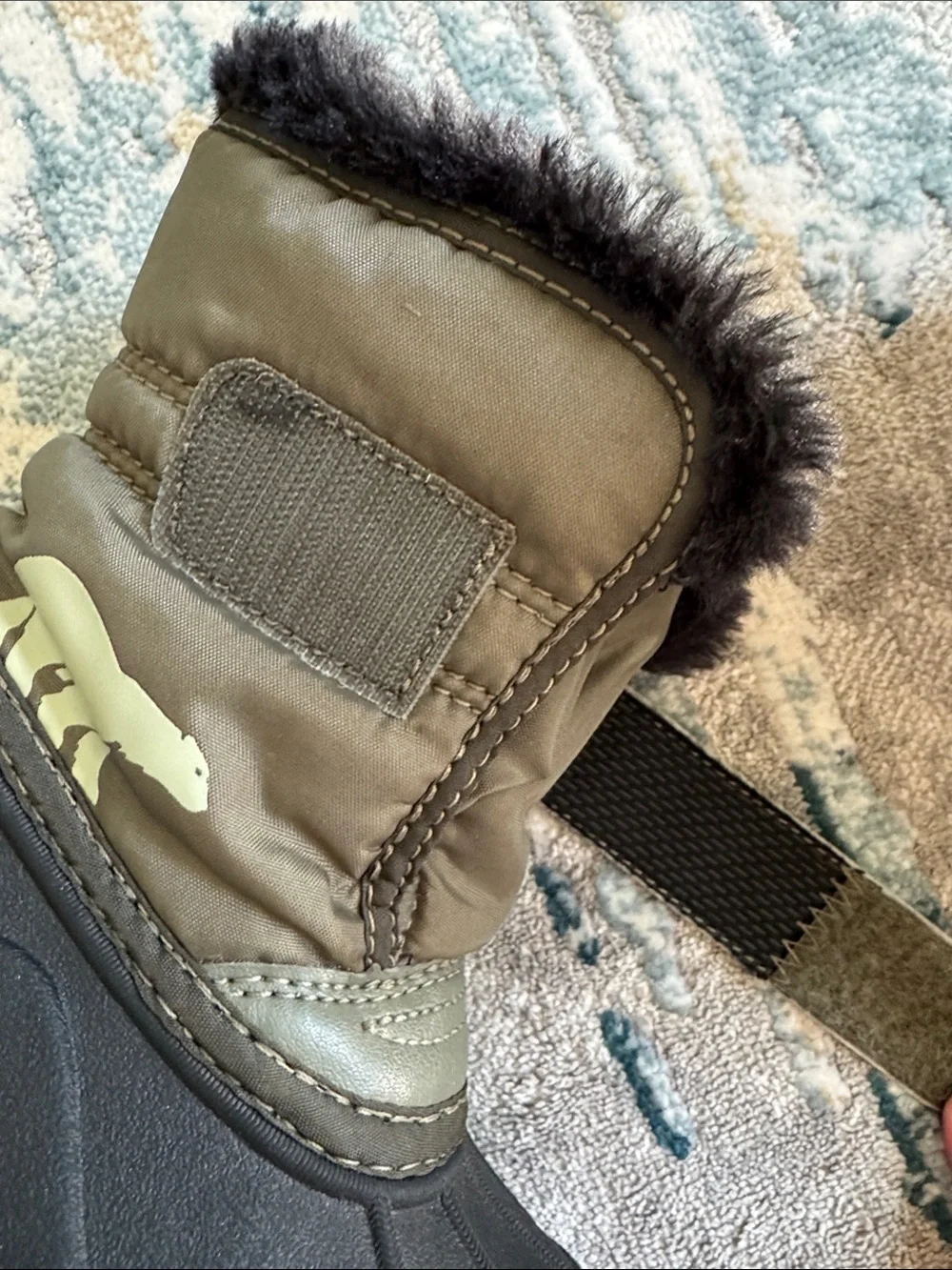 Sorel children insulated