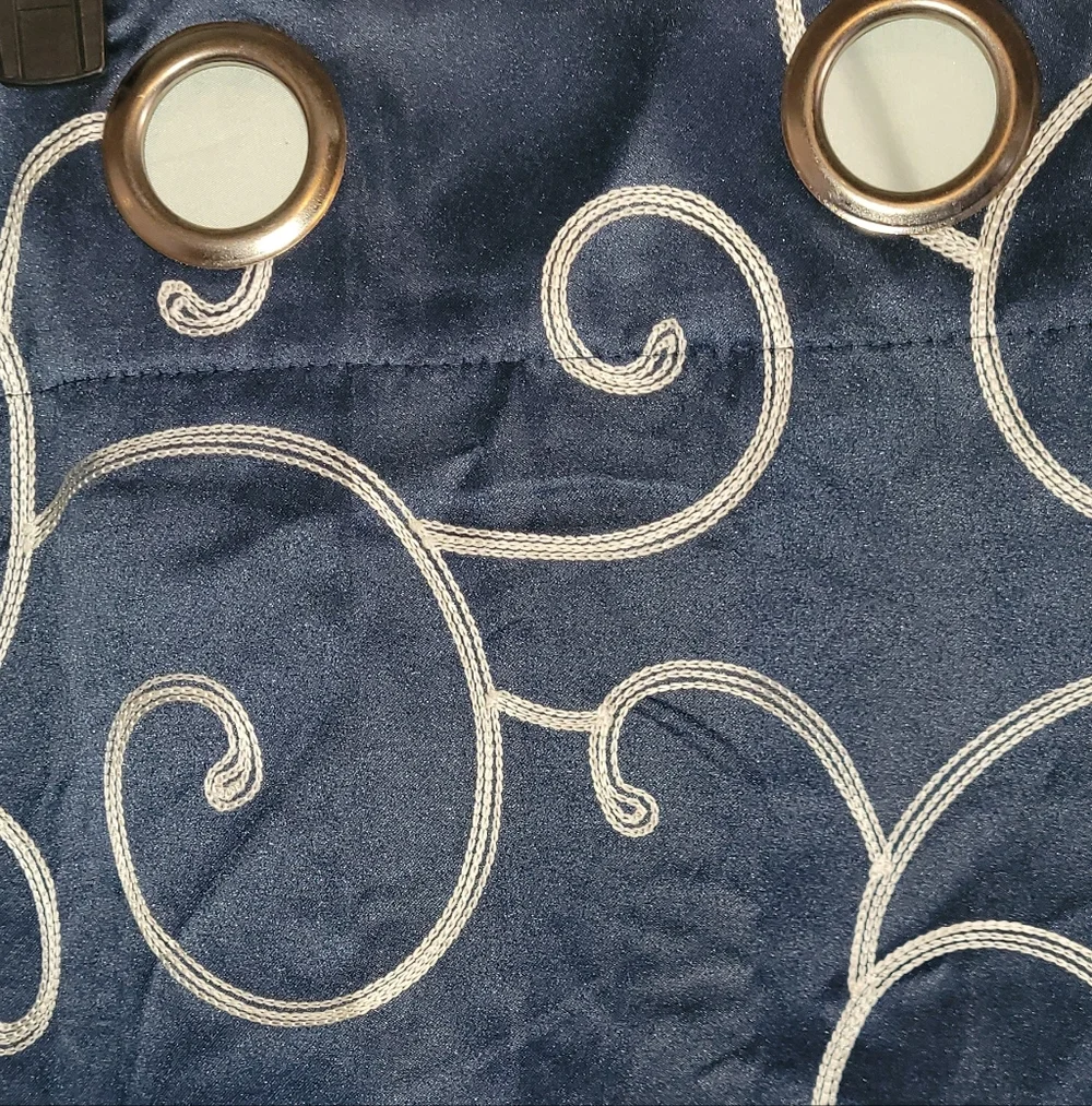Source Unknown elegant navy