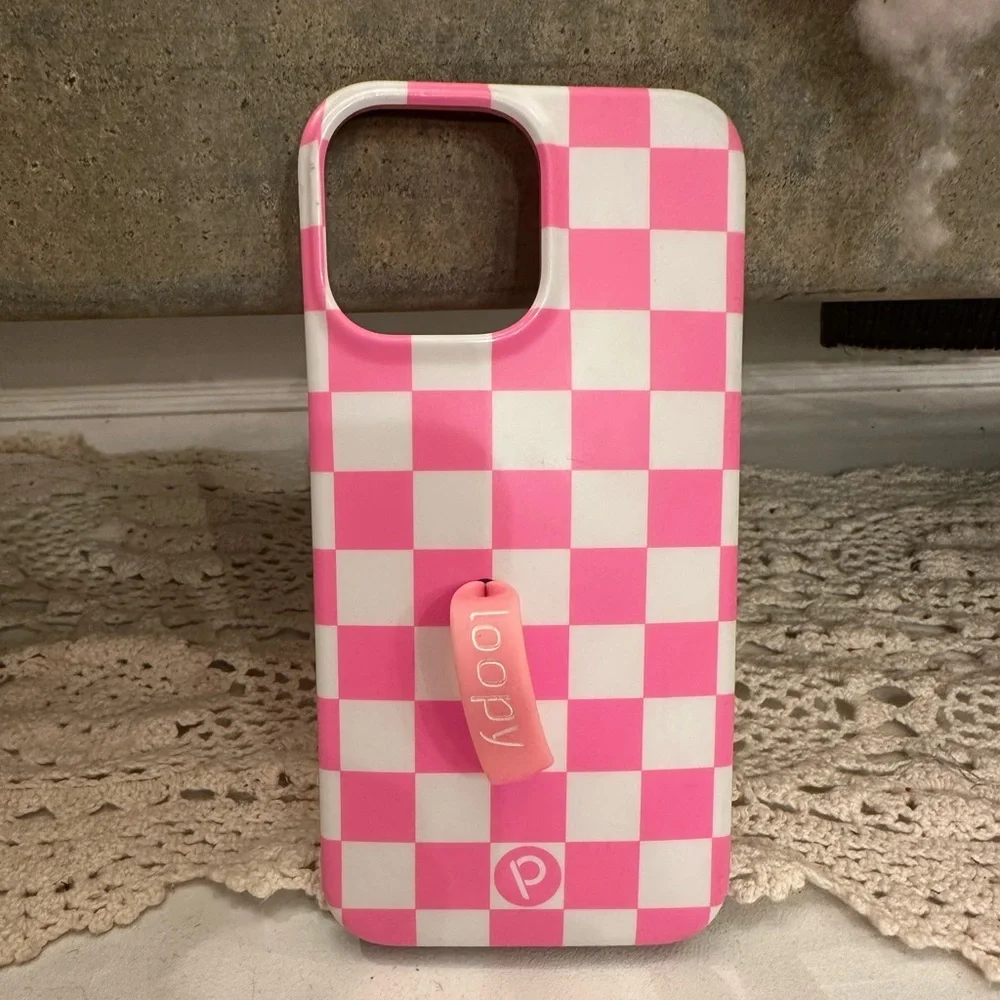 Loopy Case Pink and White Checkered Phone Case 14 pro max