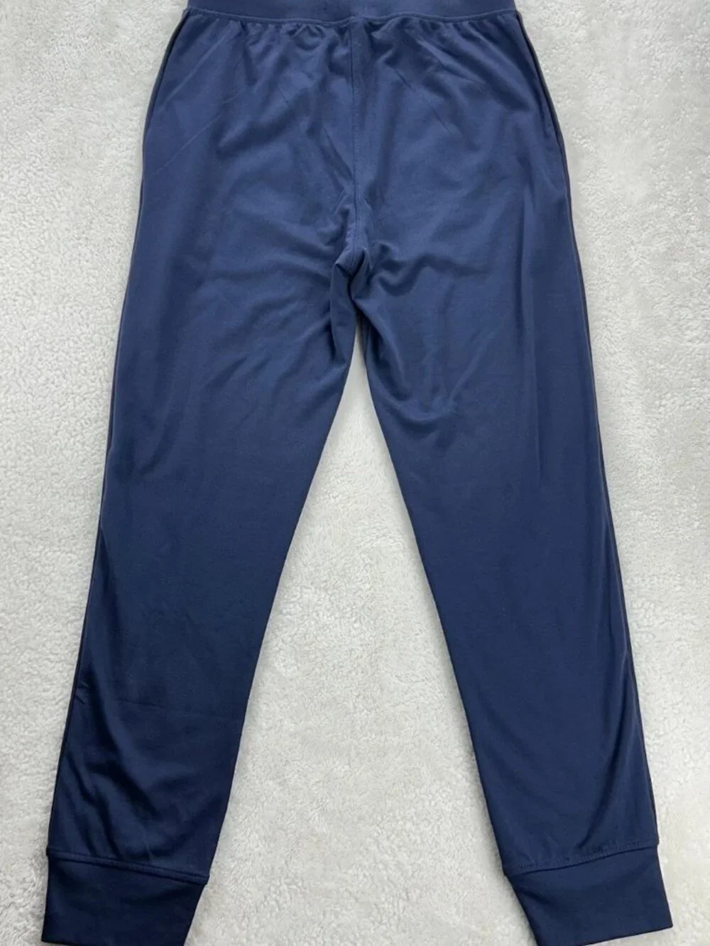 Tommy Bahama check photos