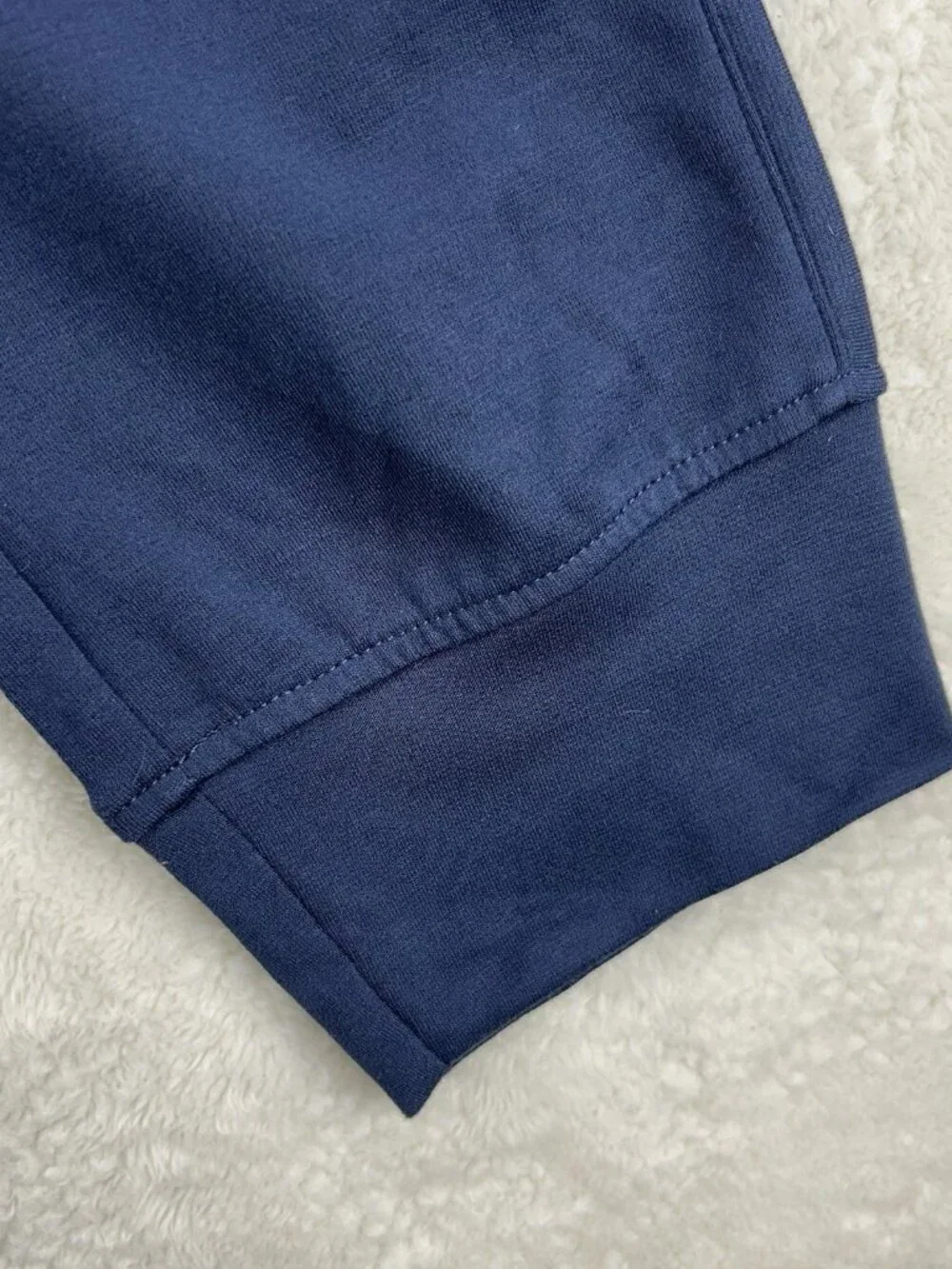 Tommy Bahama photos check