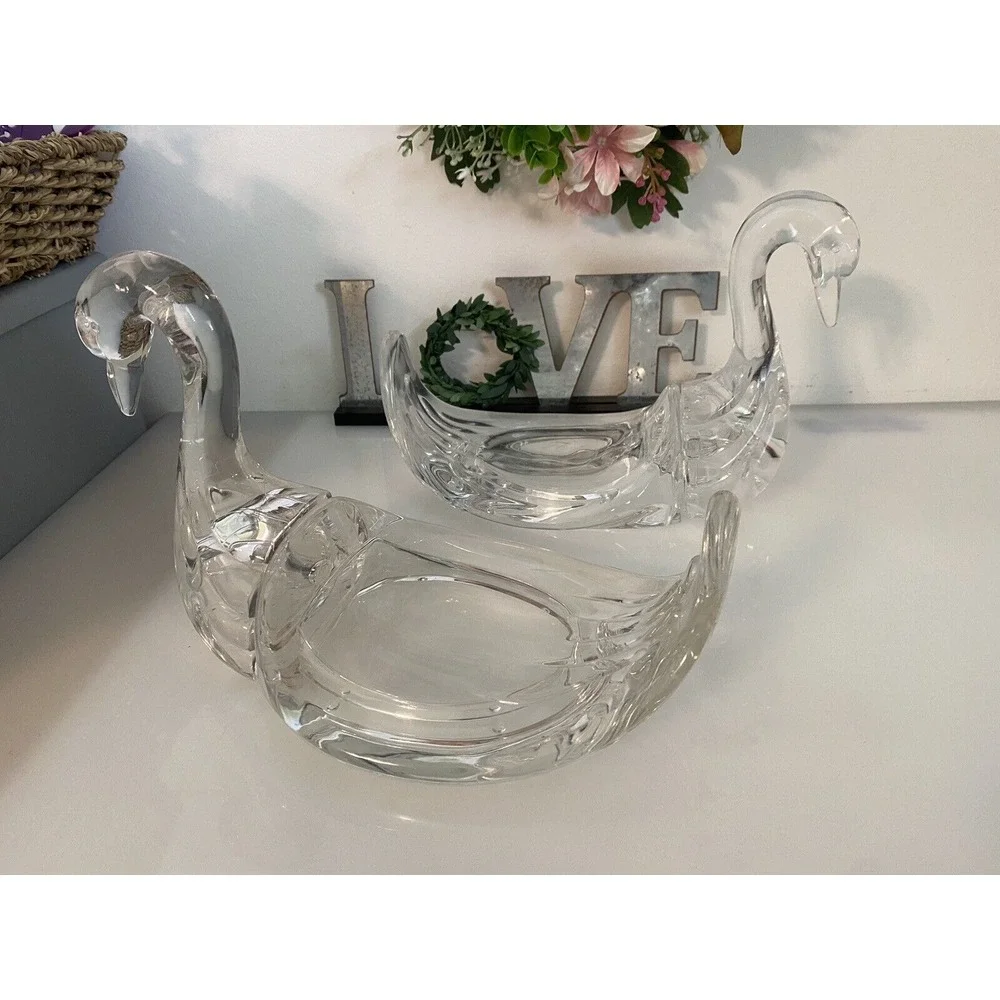 N/A vintage lucite