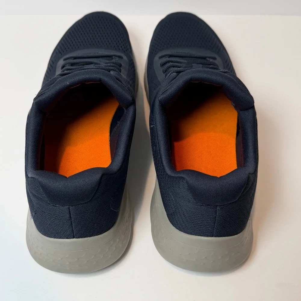 Skechers description from