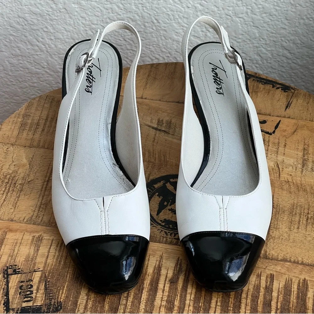 Trotters Leather Two Tone Slingback Kitten Heels Black White 10.5 N