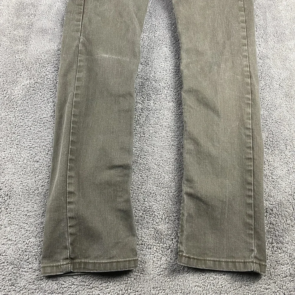 Levis one small