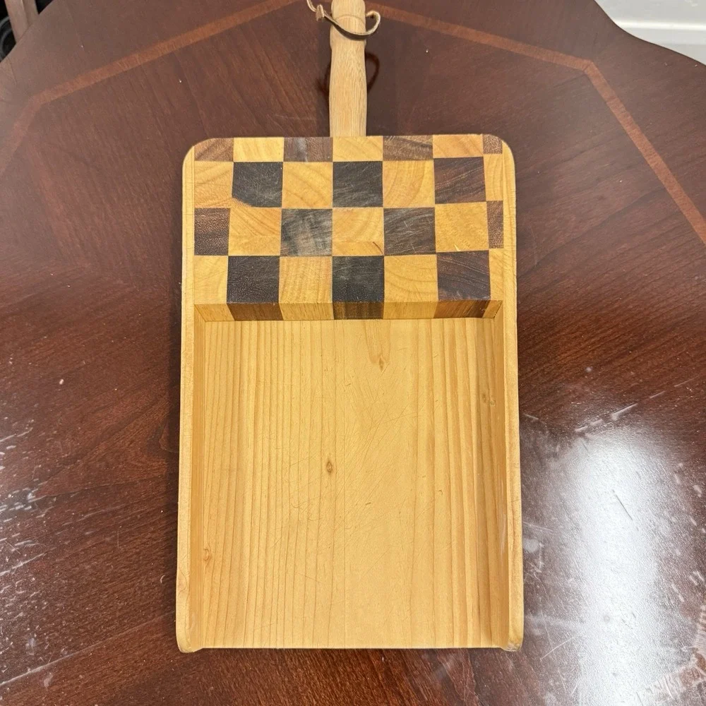 Handcrafted Wooden Cutting Board Butcher Block‎ Tray Dust Pan Charcuterie