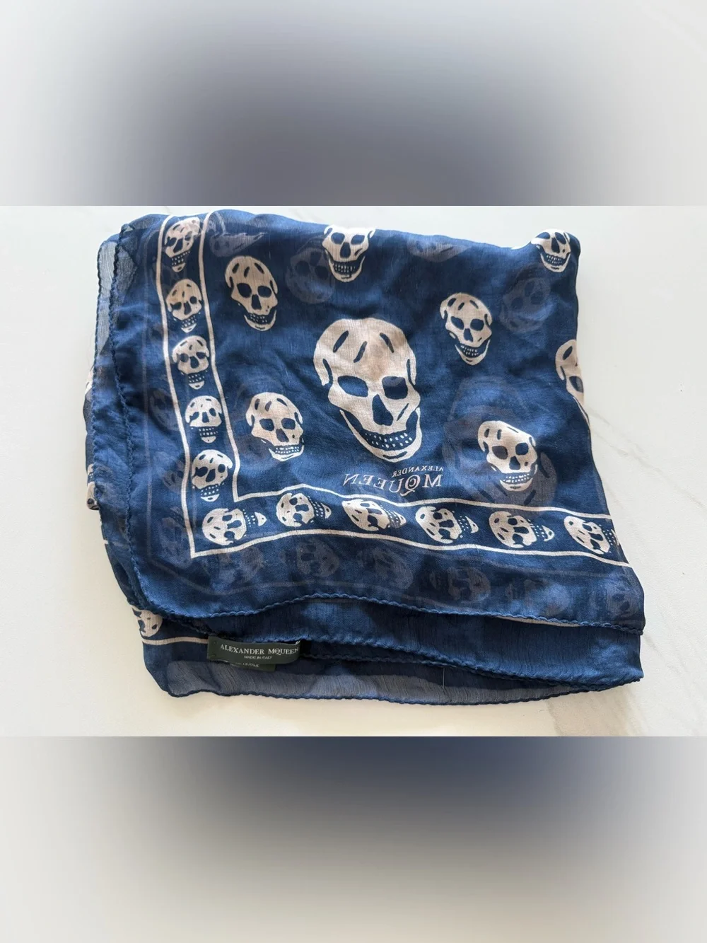 Alexander McQueen 100% silk