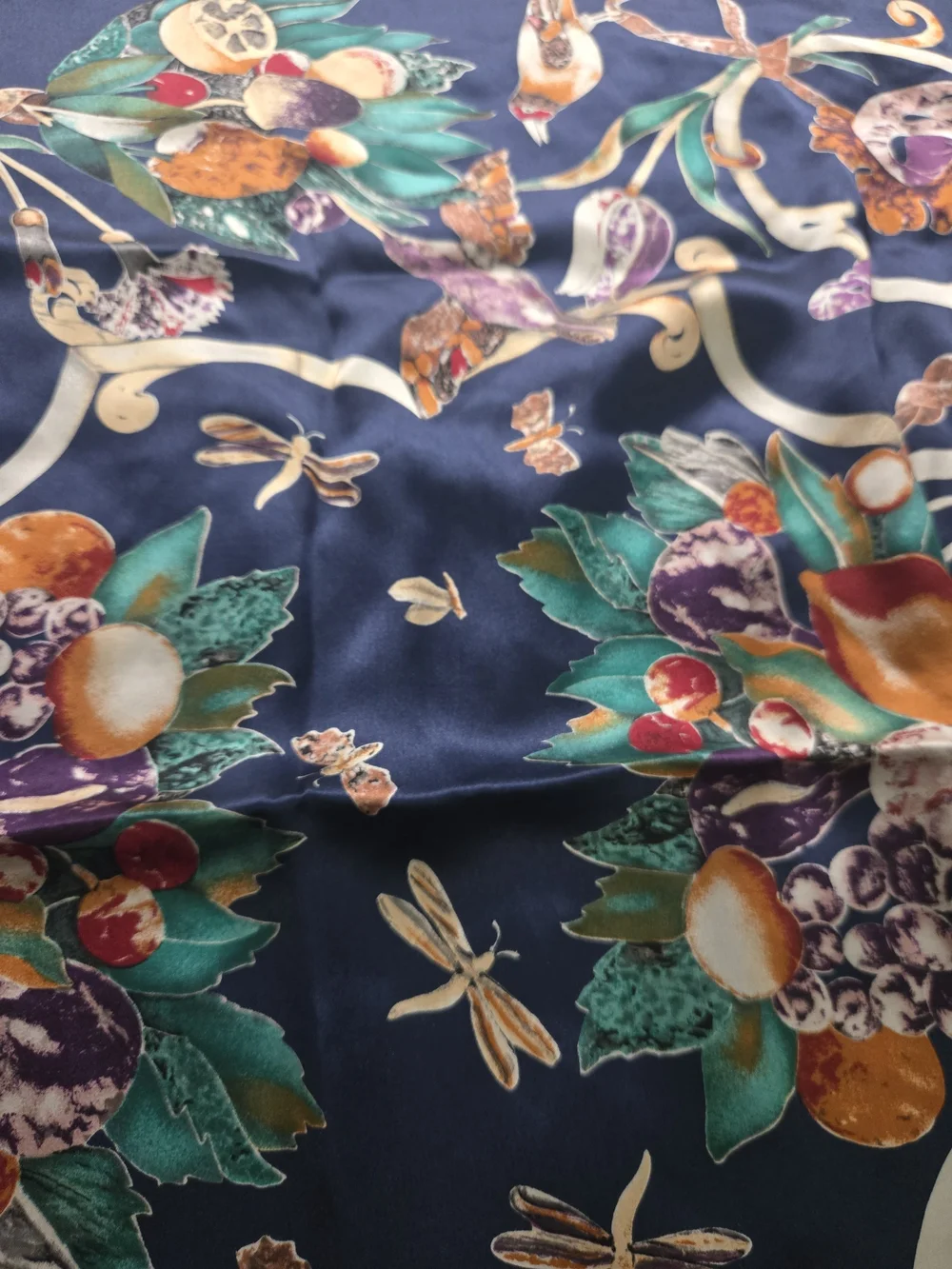 Anne Klein scarf ornate