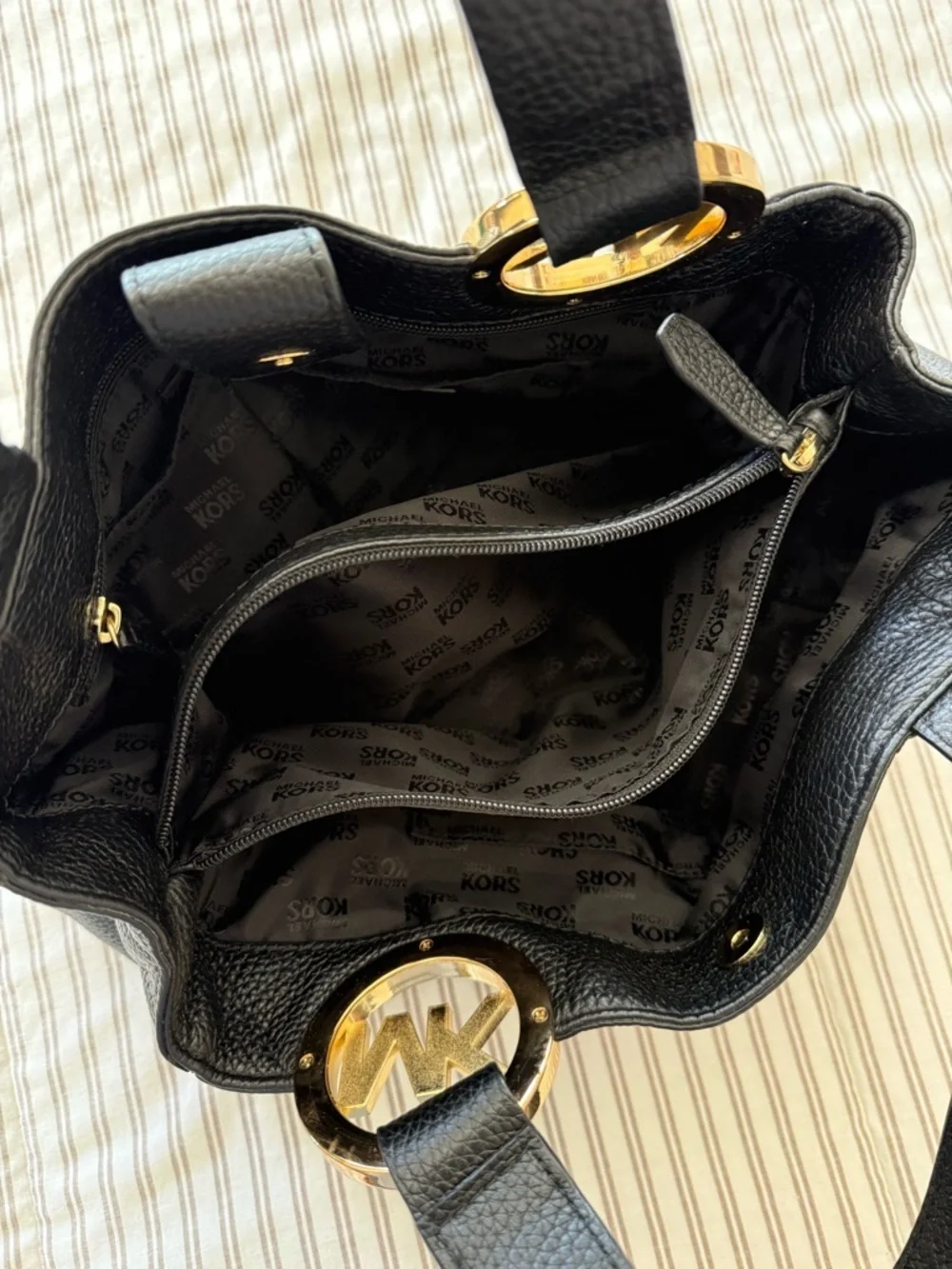 Michael Kors classic michael