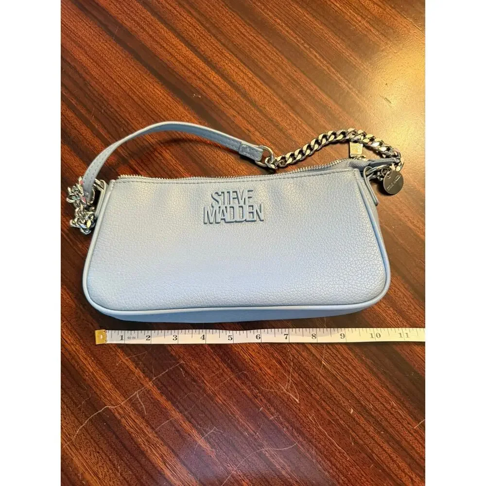 Steve Madden steve madden