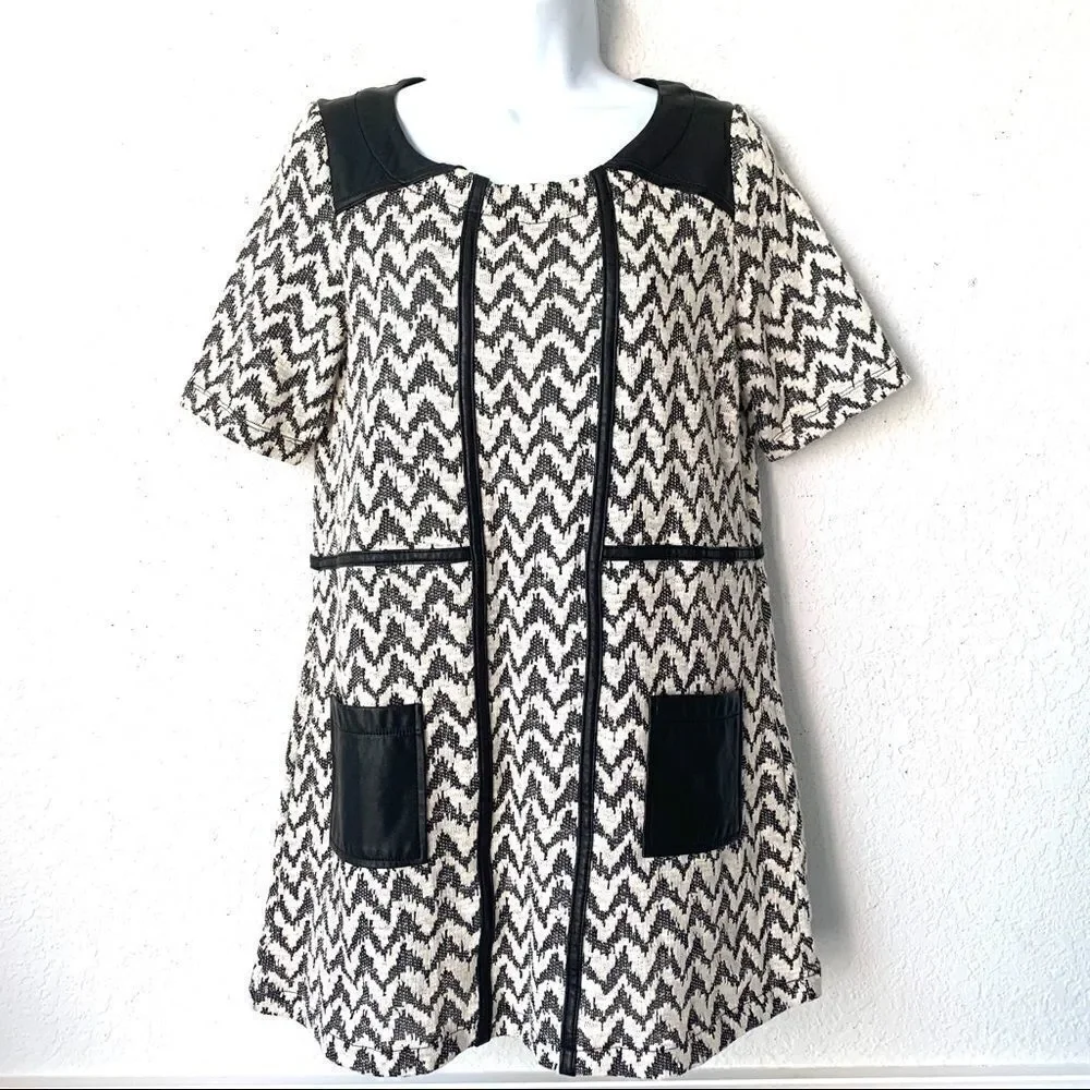 ANTHROPOLOGIE 9-H15 BLACK IVORY KNIT TUNIC TOP