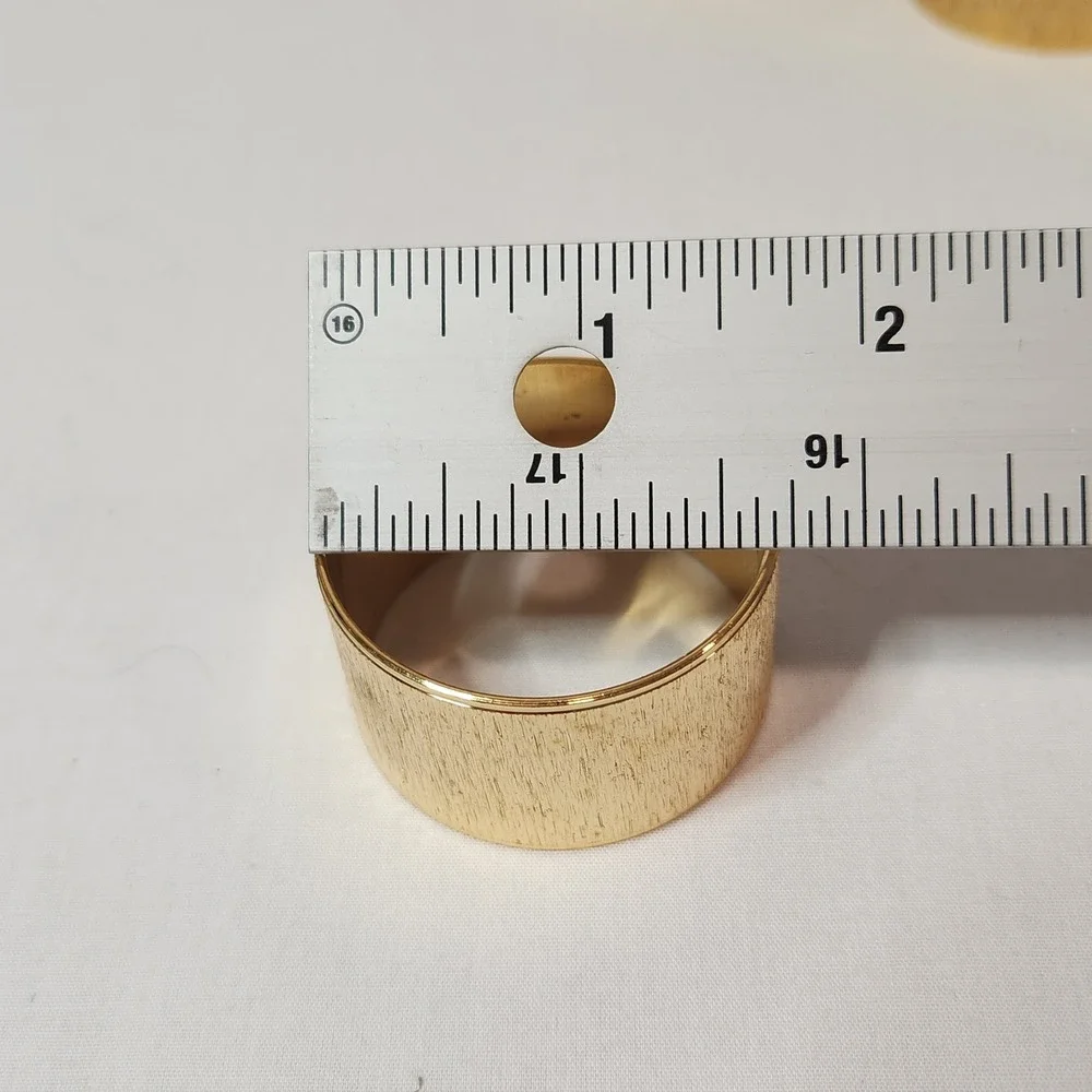 N/A vintage gold