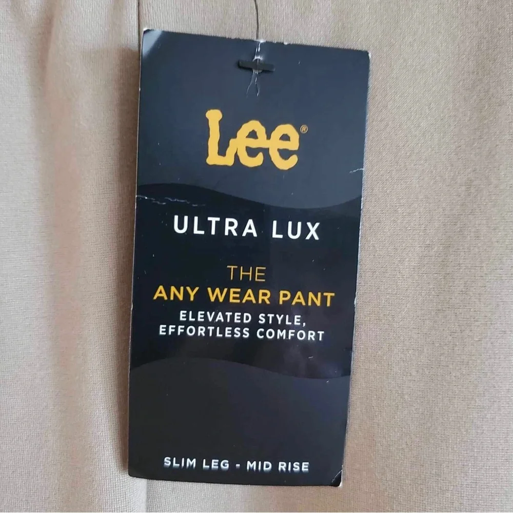 Lee these women