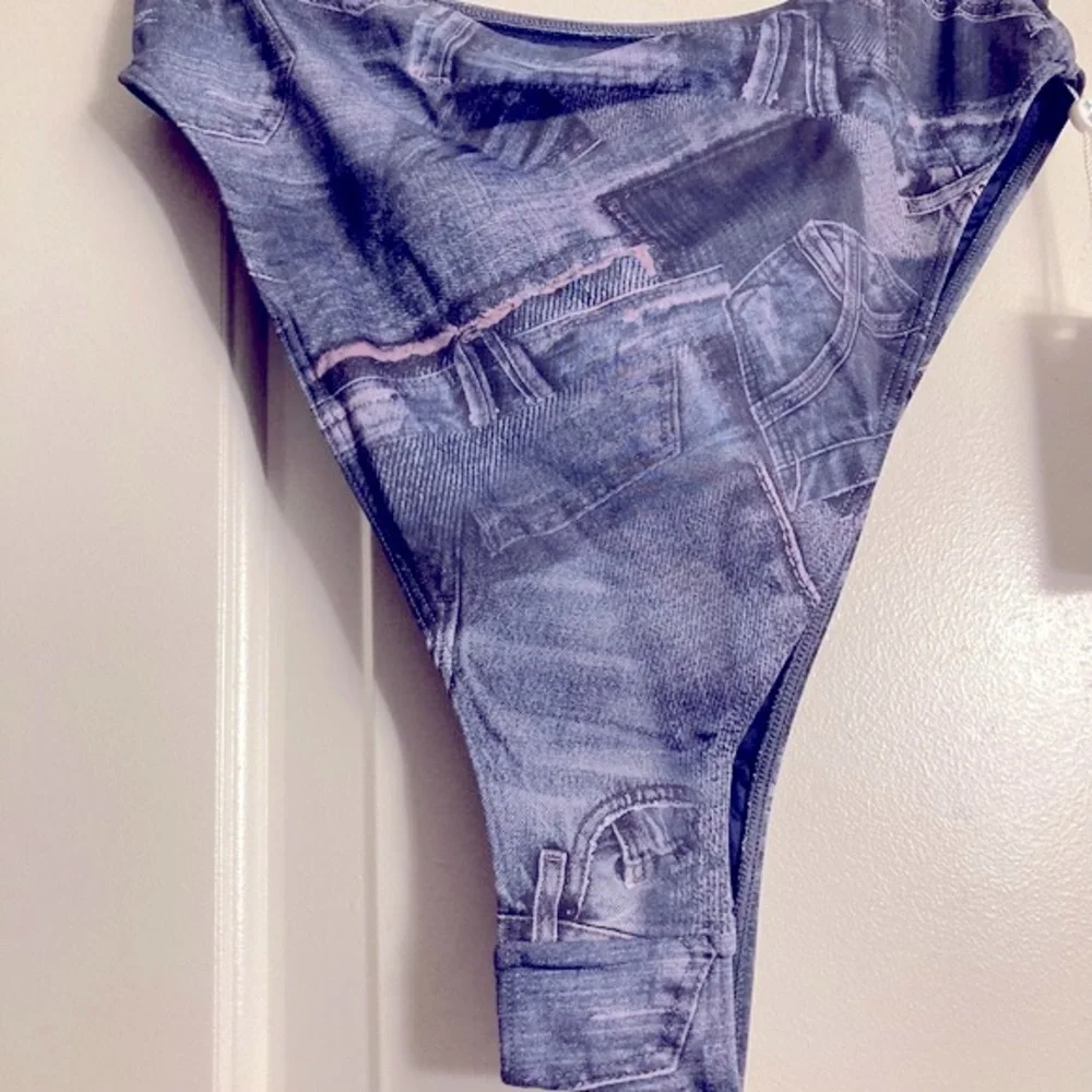 Frankies Bikinis like this
