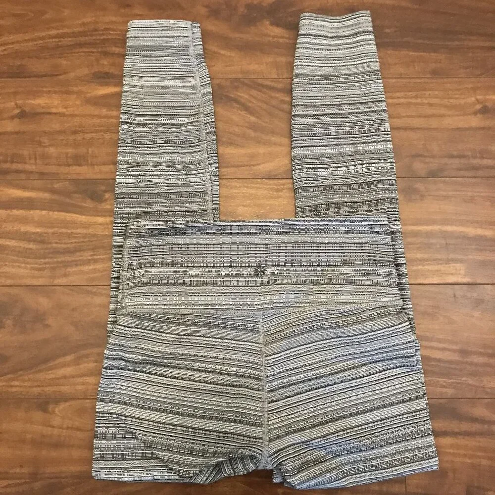 Athleta comfortable stretchy