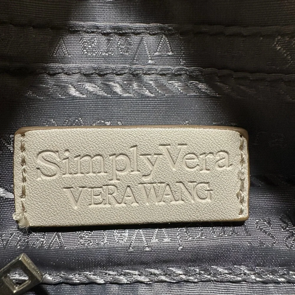 Simply Vera Vera Wang item good