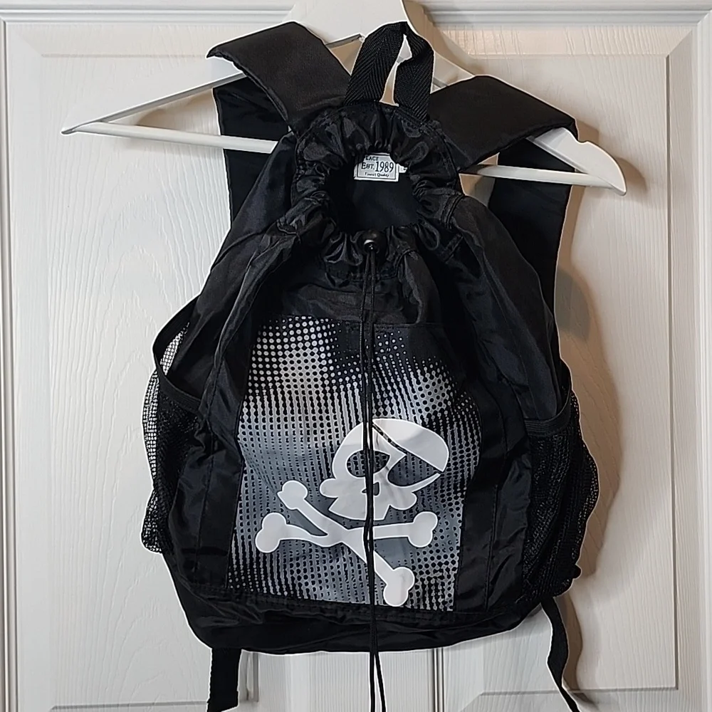 The Children's Place Pirate Skull & Crossbones Drawstring Backpack