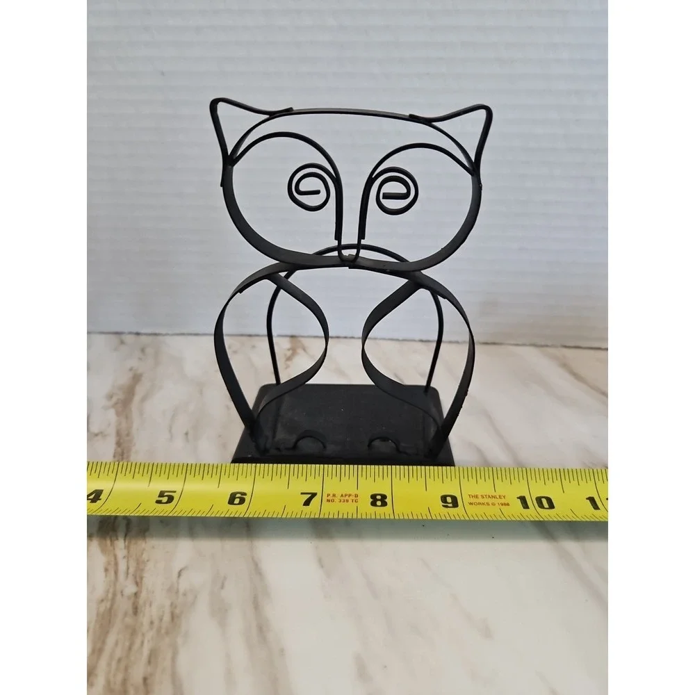 The Unbranded Brand preowned measurements