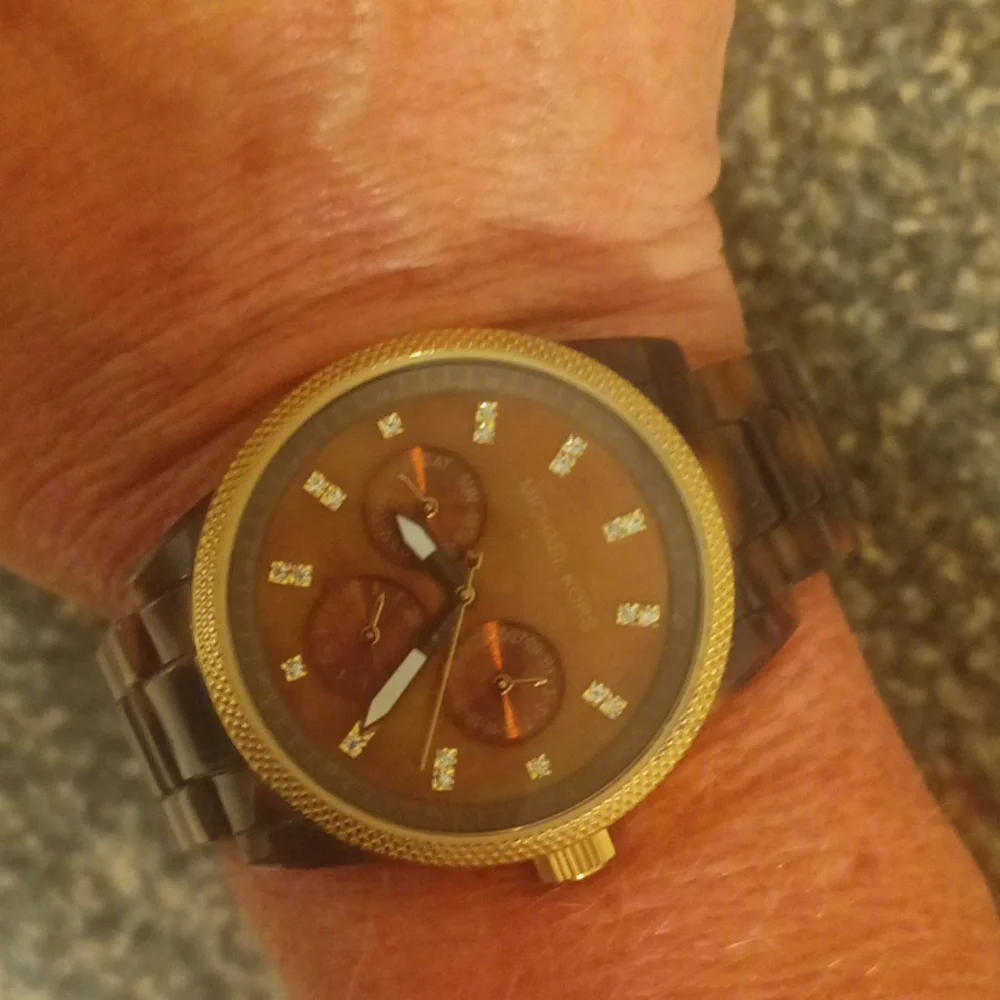 Michael Kors stylish watch