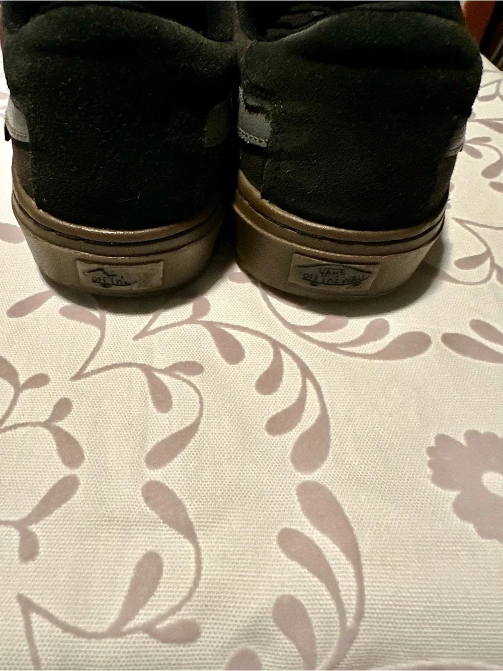 Vans Men's Black Suede & Canvas Low-Top Sneakers size 11.5