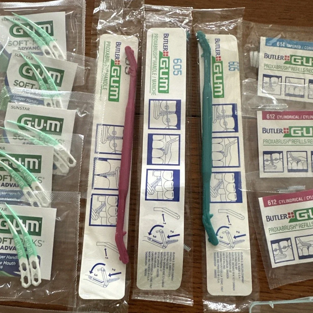GUM assorted teeth