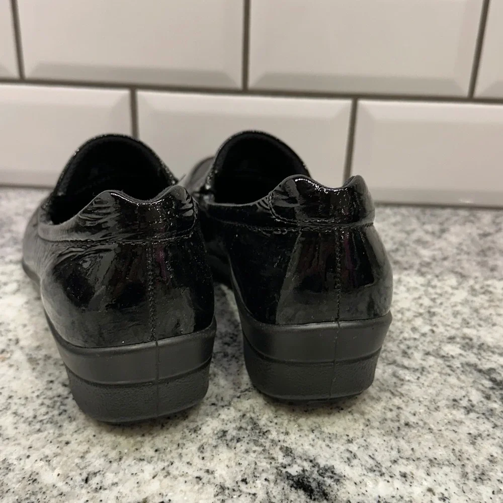 ECCO Women 36 Patent Leather Slip On Wedge Loafer Black Shock Point Professional