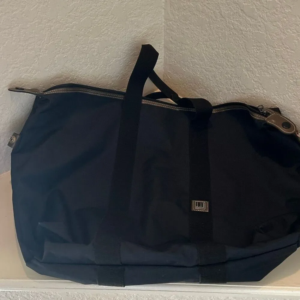 Dunhill carry travel