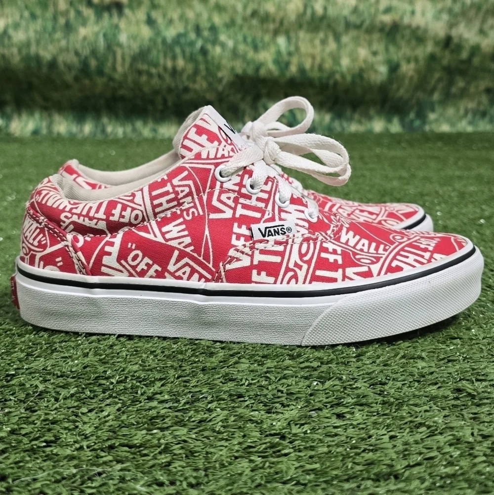 Vans stylish sneakers
