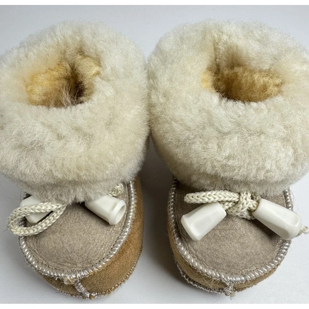 Unisex including these brown