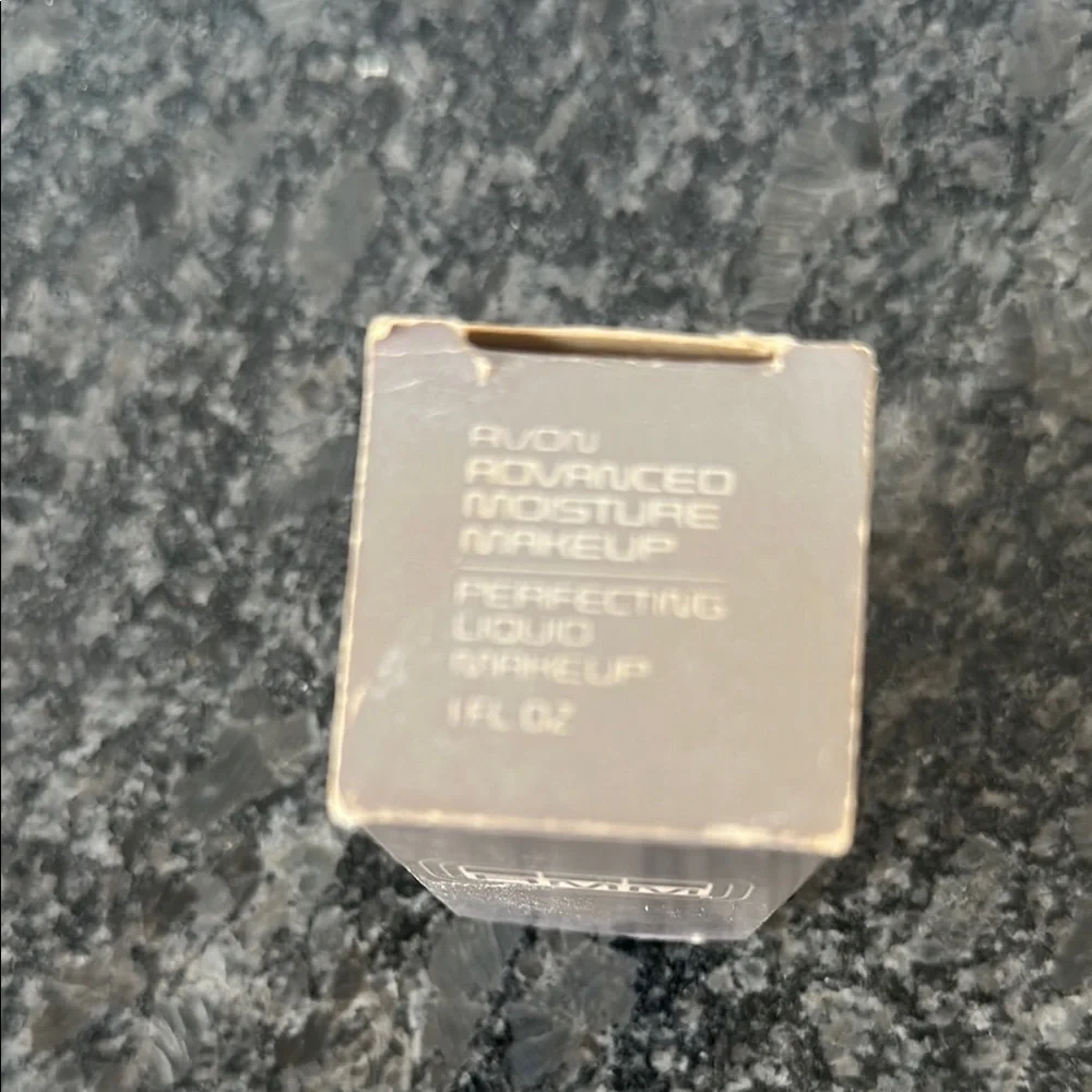 Avon liquid makeup beige