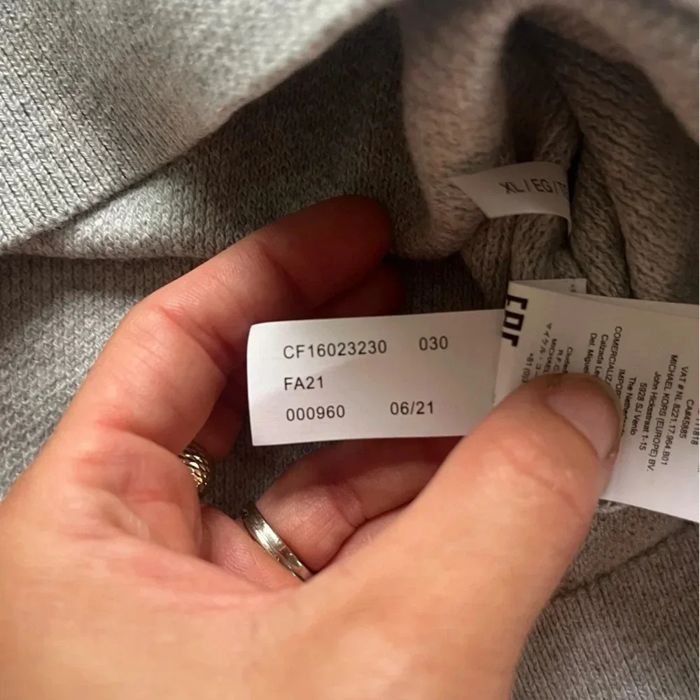 Michael Kors size gray kors
