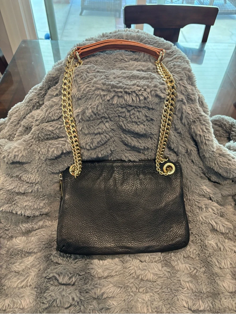 chic black