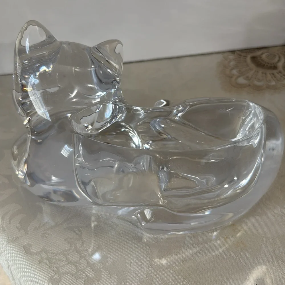 N/A elegant clear