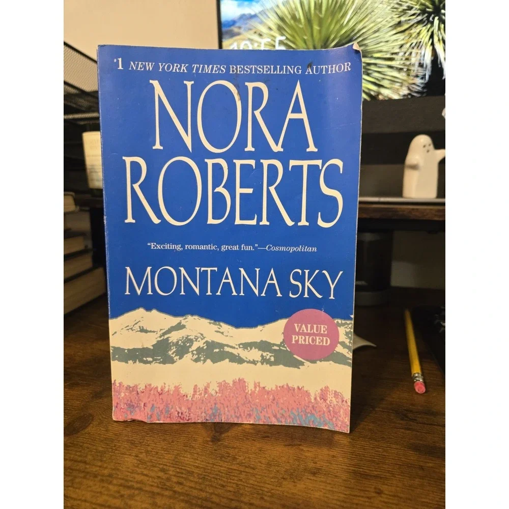 Nora Roberts Montana‎ Sky Paperback Romance Novel Value Priced Edition