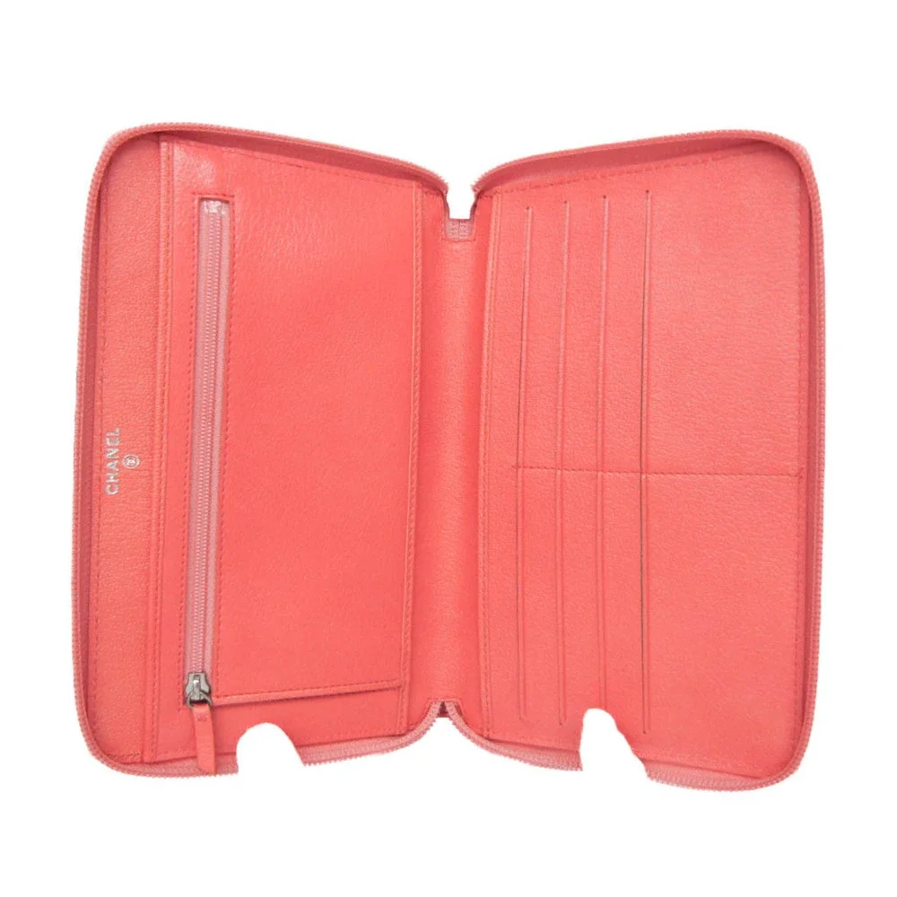 CHANEL Pink Leather Wallet