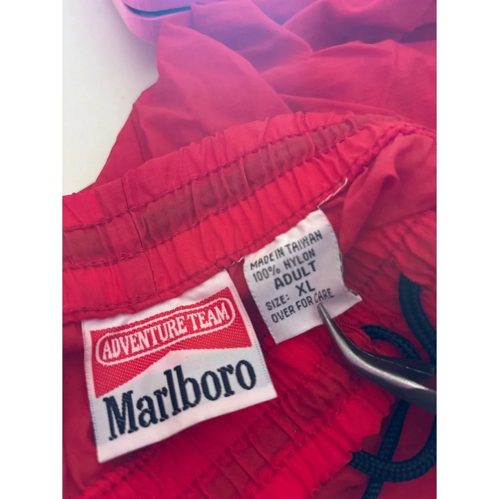 Marlboro measurements waist