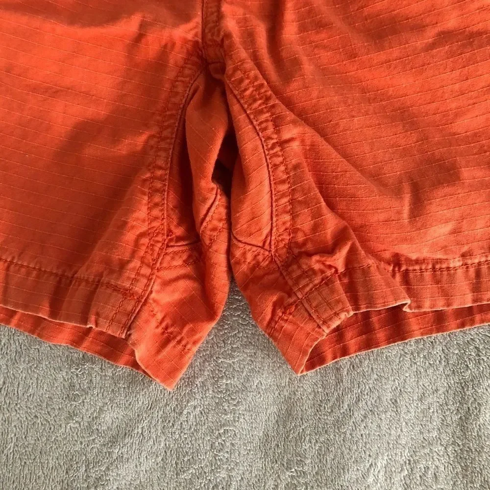 GAP preowned good