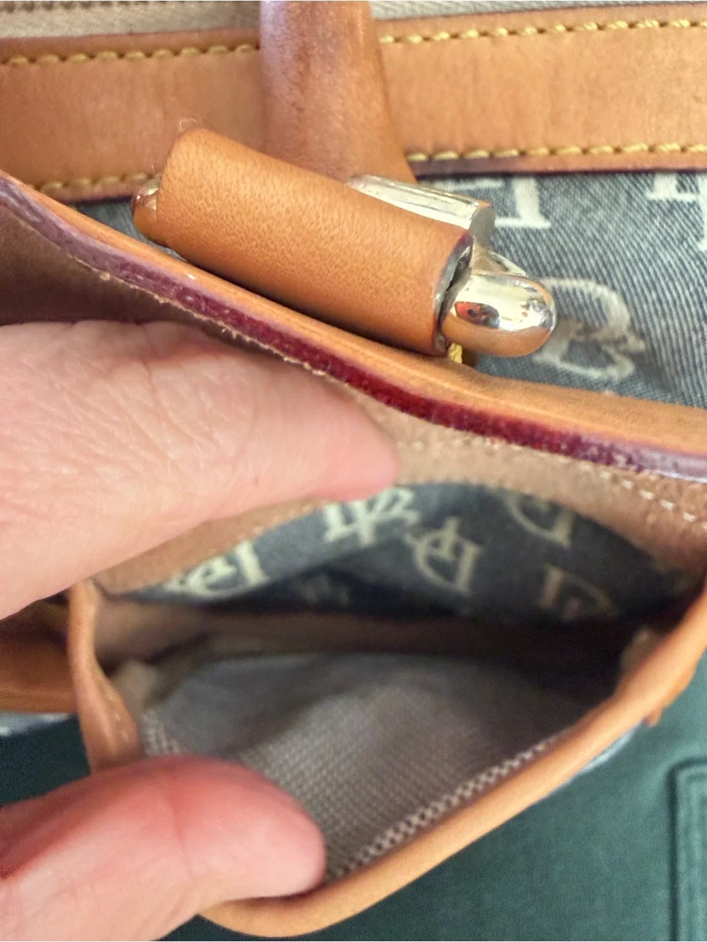 Dooney & Bourke dooney bourke