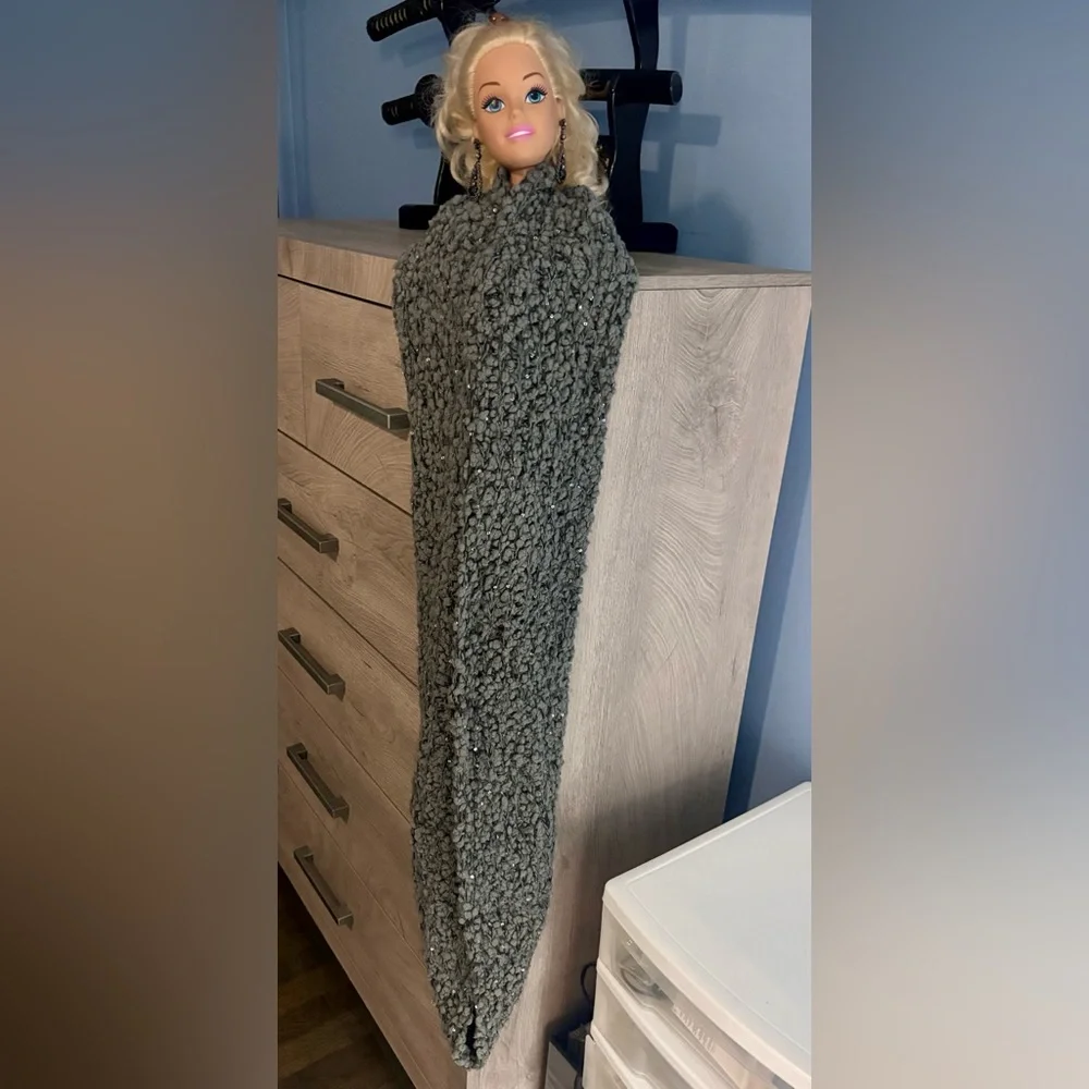 None infinity scarf